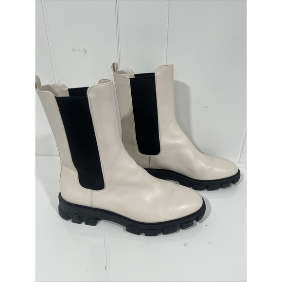 Michael Kors Shoes - Michael Kors Cream and Black Chelsea Lace-Up Boots